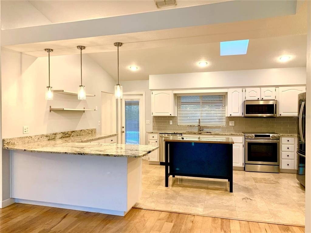 1177 Baltic Lane - Photo 4