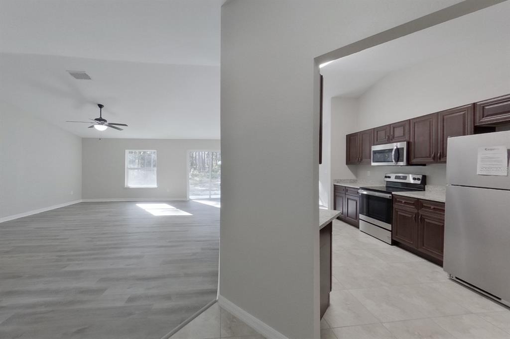 820 Marion Oaks Manor - Photo 1