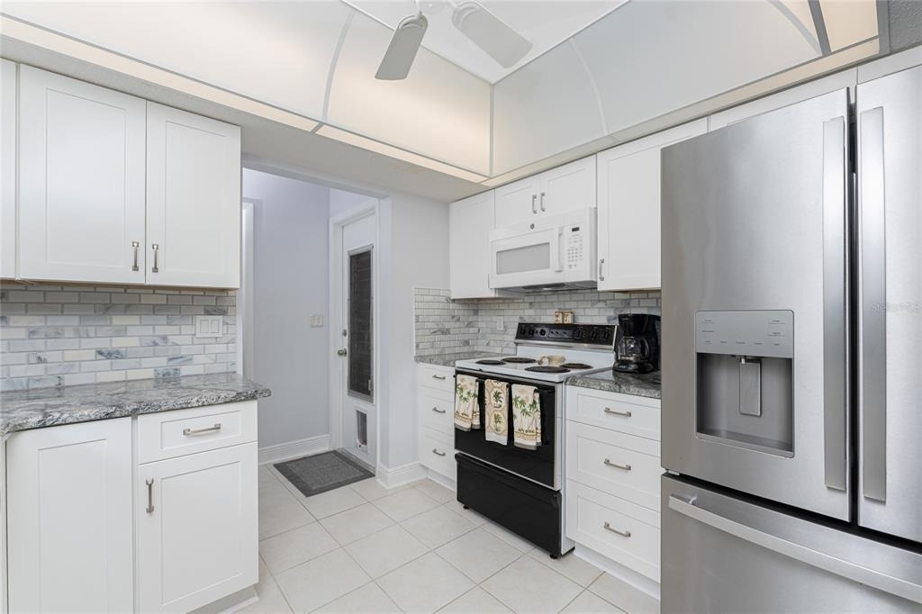 1720 Florence Avenue - Photo 13