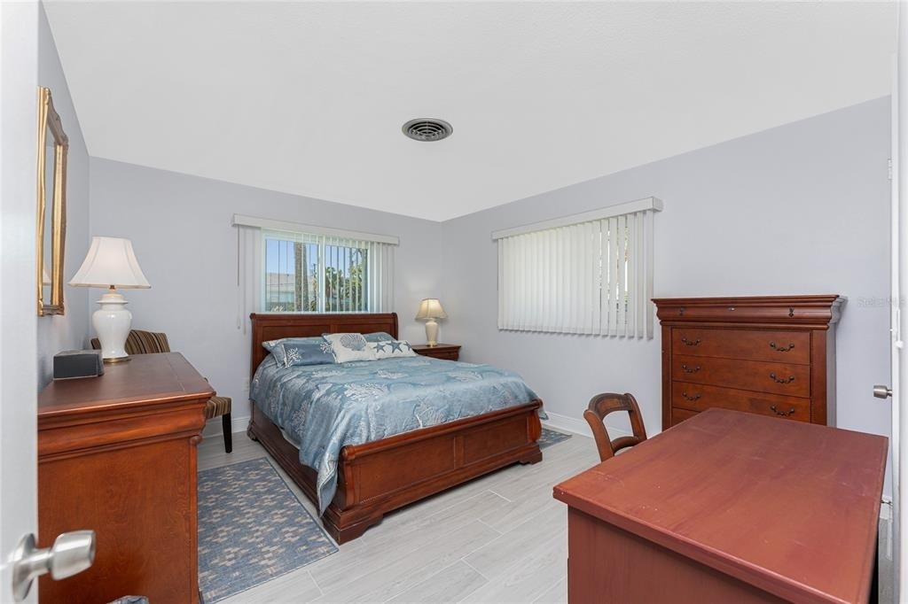 1720 Florence Avenue - Photo 24