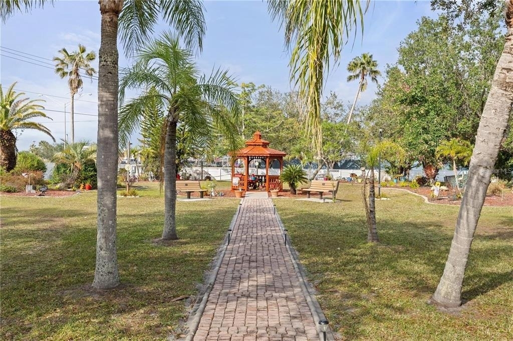 1000 Kings Highway - Photo 33