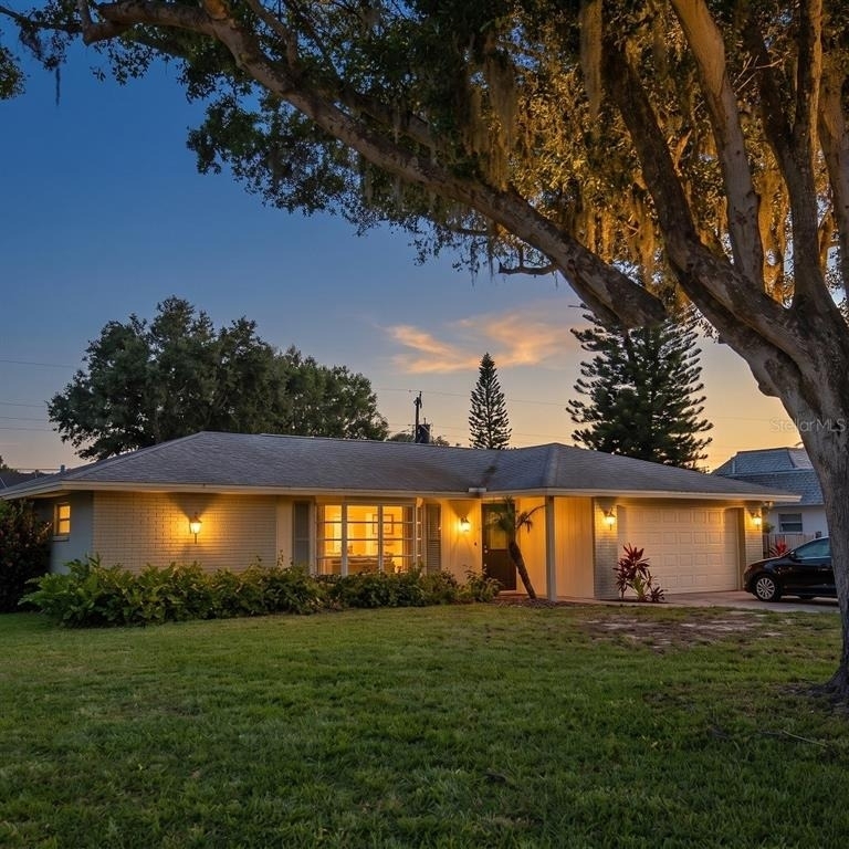 3926 Calliandra Drive - Photo 0