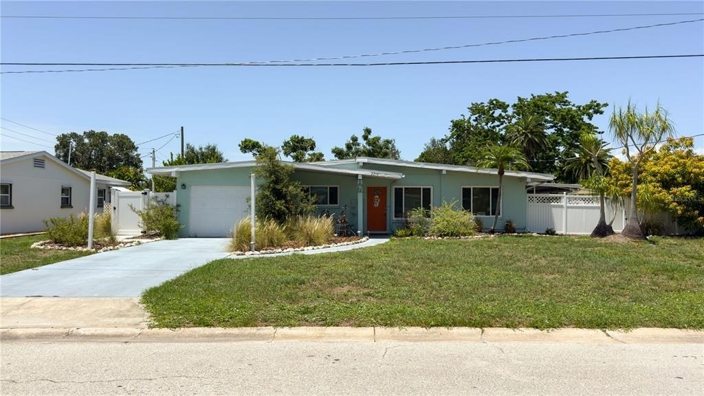 2215 Alvarado Lane - Photo 26
