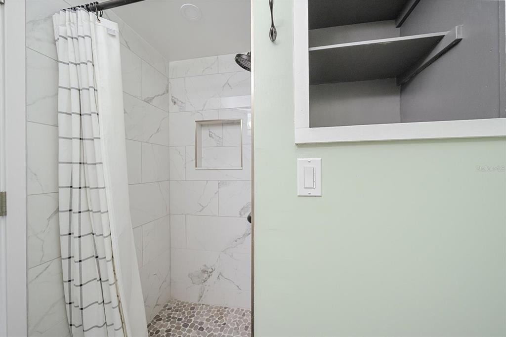 5865 Tidewood Avenue - Photo 19