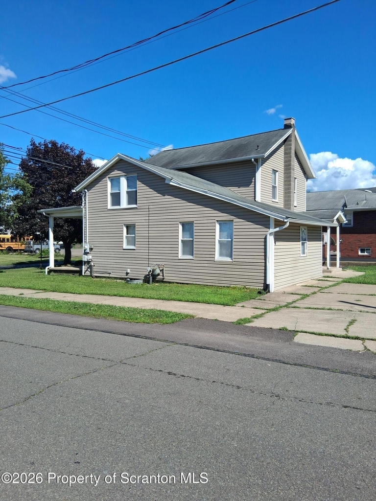 723 Exeter Avenue - Photo 3