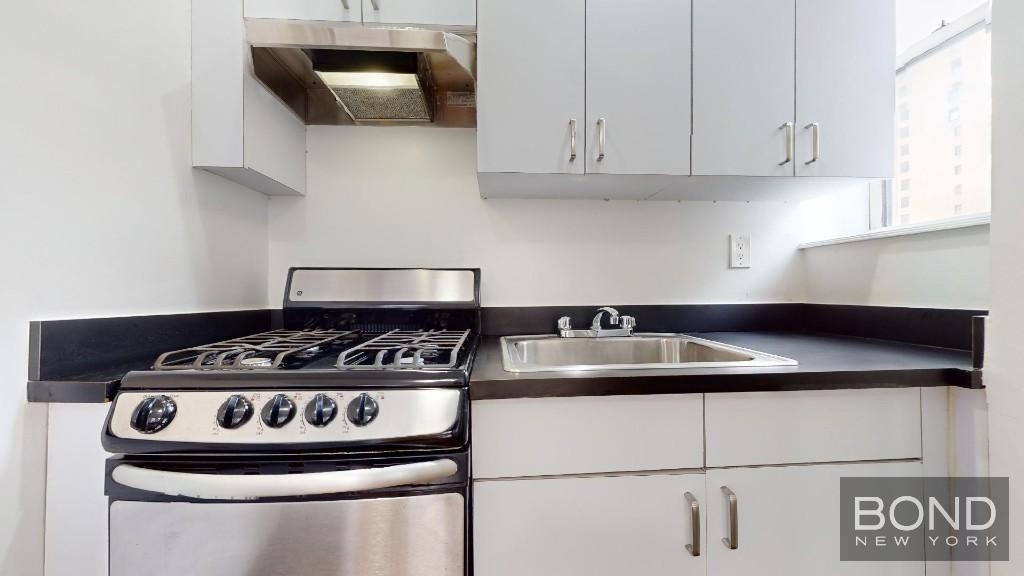 140 East 46th Street  - Photo 1