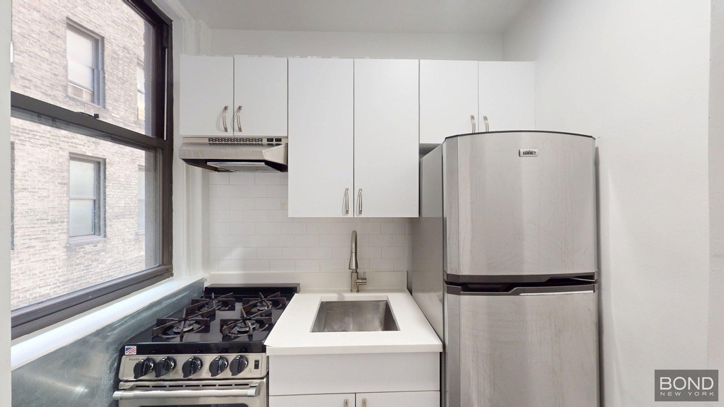 140 East 46th Street  - Photo 1