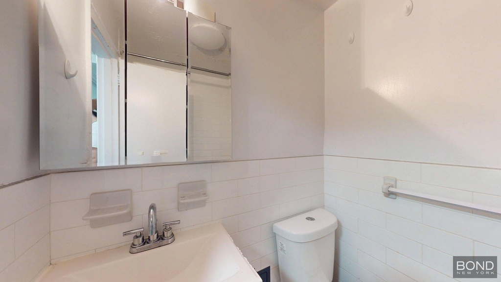 1134 Madison Avenue  - Photo 3