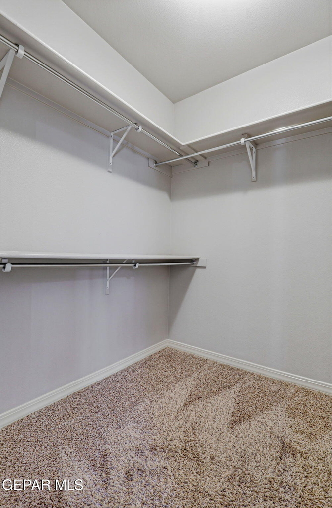 14293 Meadow Lake Avenue - Photo 28