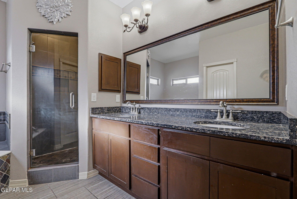 14293 Meadow Lake Avenue - Photo 25