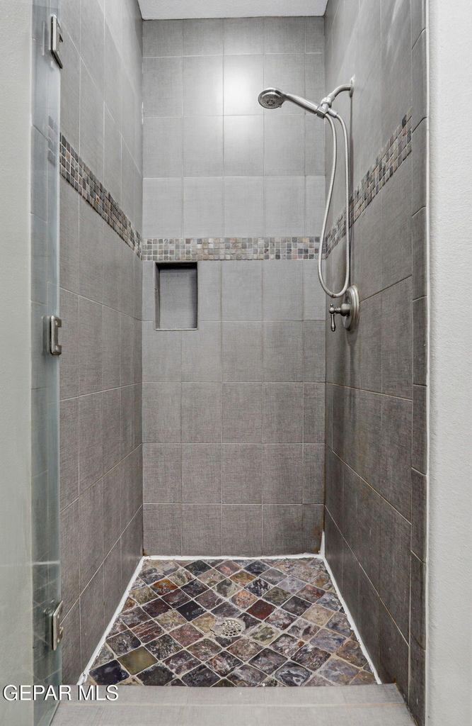 14293 Meadow Lake Avenue - Photo 36