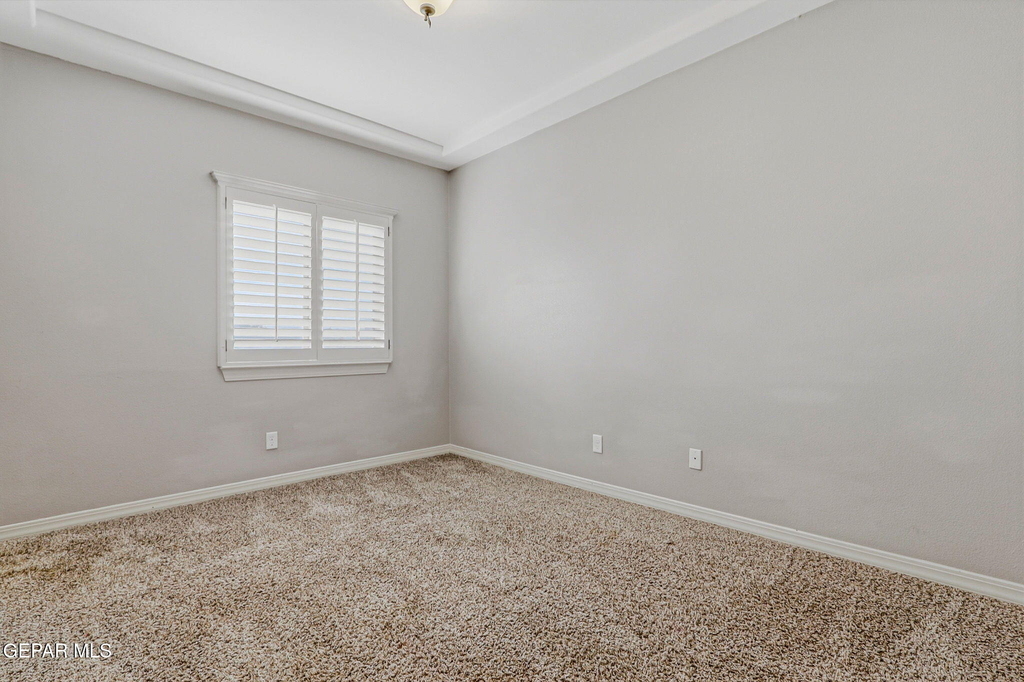 14293 Meadow Lake Avenue - Photo 39