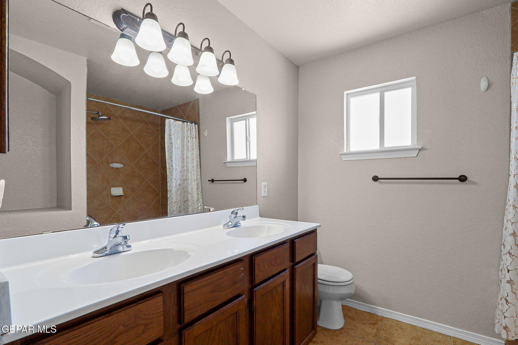2057 Shreya Street - Photo 29