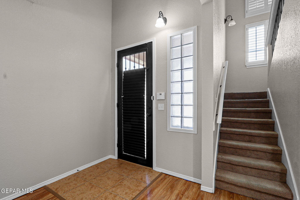 2057 Shreya Street - Photo 5