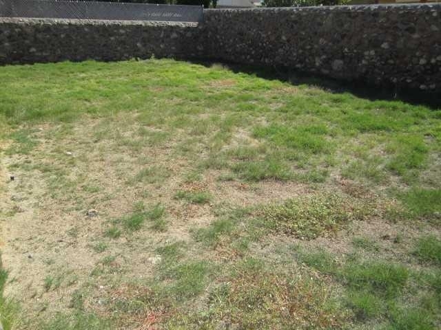 1468 Plaza Verde Drive - Photo 18