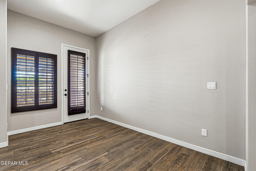 782 Lemington Street - Photo 6