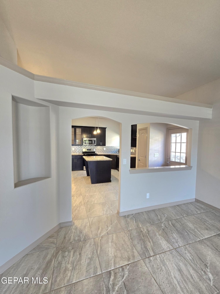 3857 Loma Cortez Drive - Photo 14