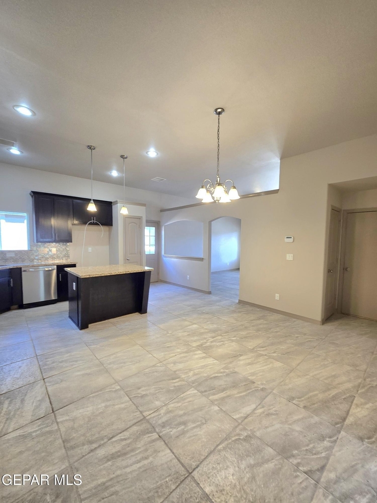 3857 Loma Cortez Drive - Photo 9