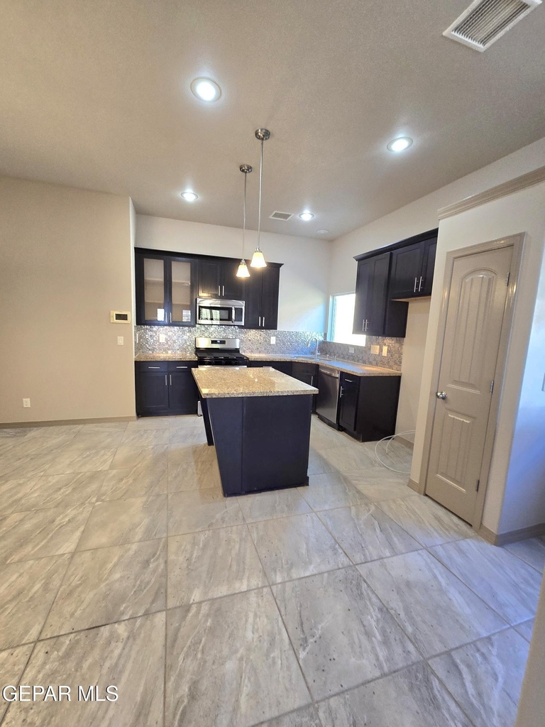 3857 Loma Cortez Drive - Photo 11