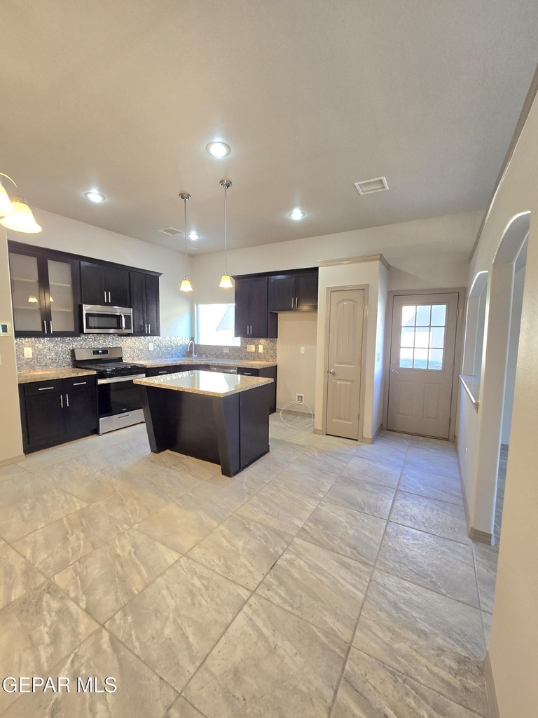 3857 Loma Cortez Drive - Photo 12