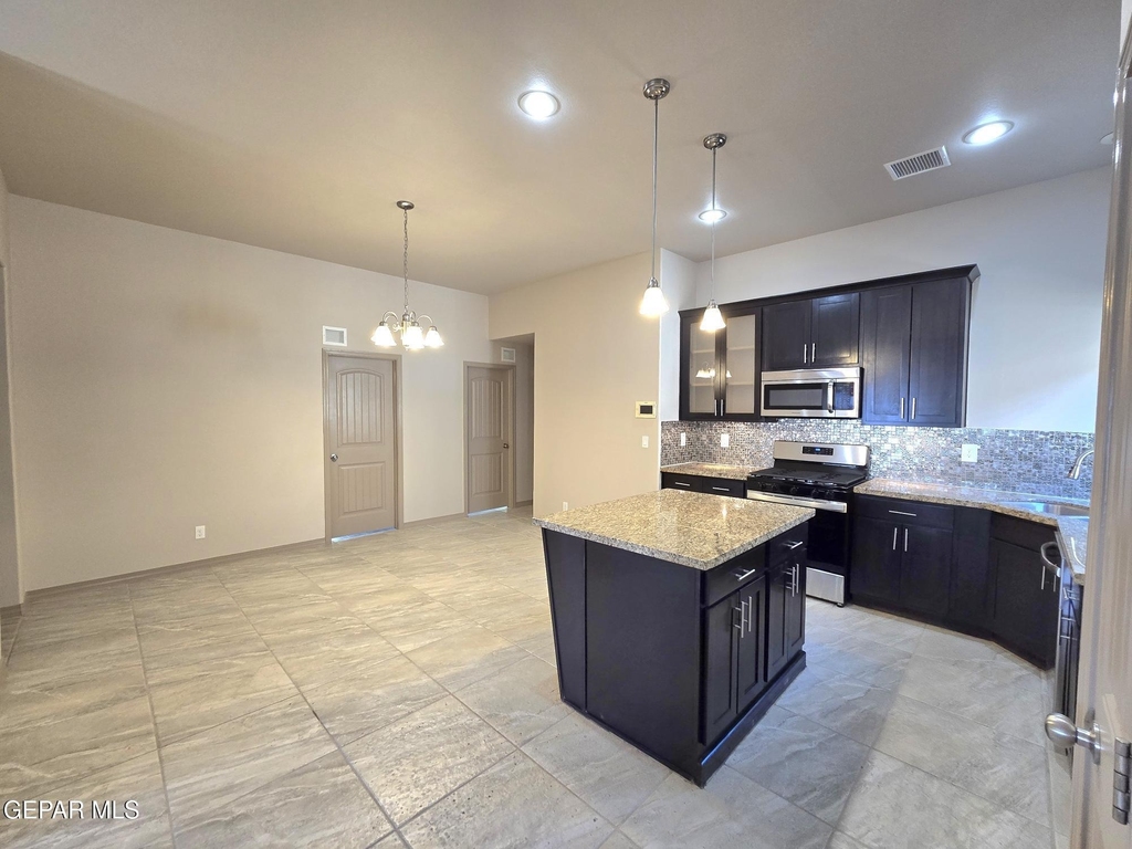 3857 Loma Cortez Drive - Photo 2