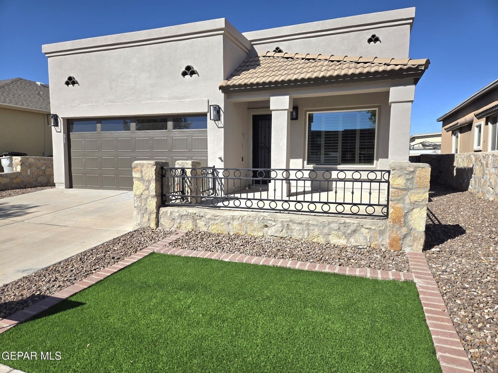 3857 Loma Cortez Drive - Photo 0
