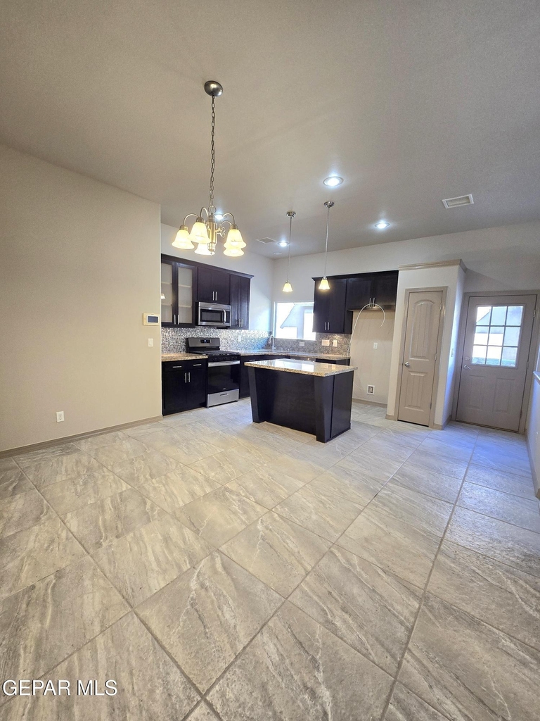 3857 Loma Cortez Drive - Photo 5