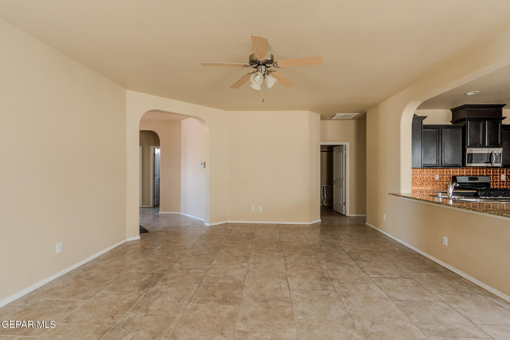 12485 Knightsbridge Drive - Photo 23