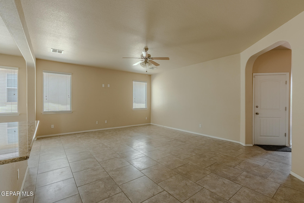 12485 Knightsbridge Drive - Photo 36