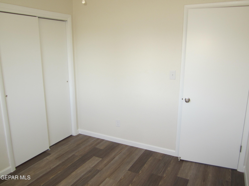 305 Corvena Way - Photo 42