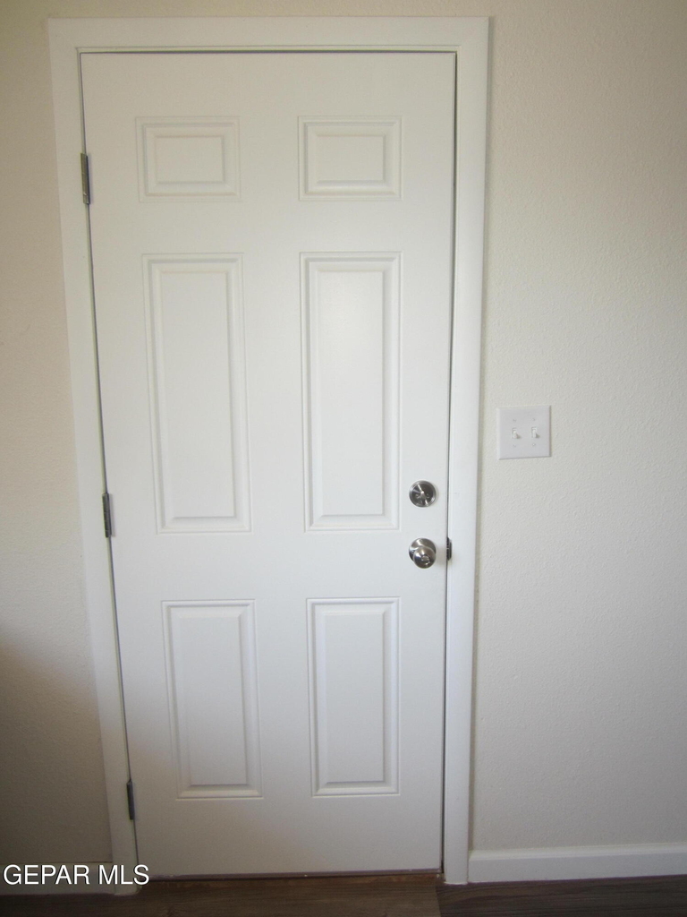 305 Corvena Way - Photo 14