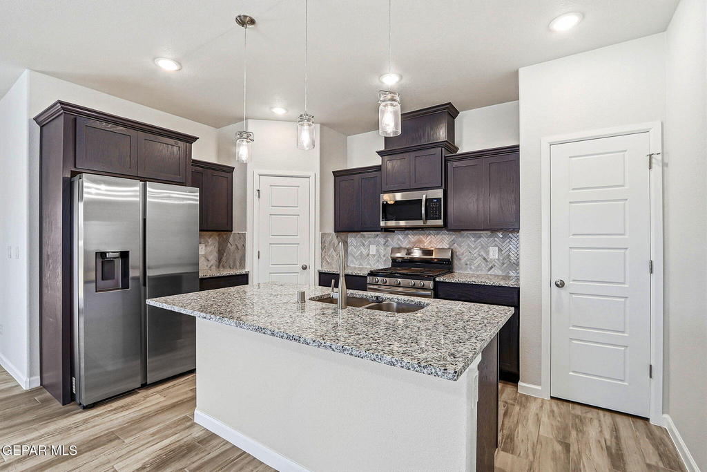 14801 Mike A Mendoza Avenue - Photo 6