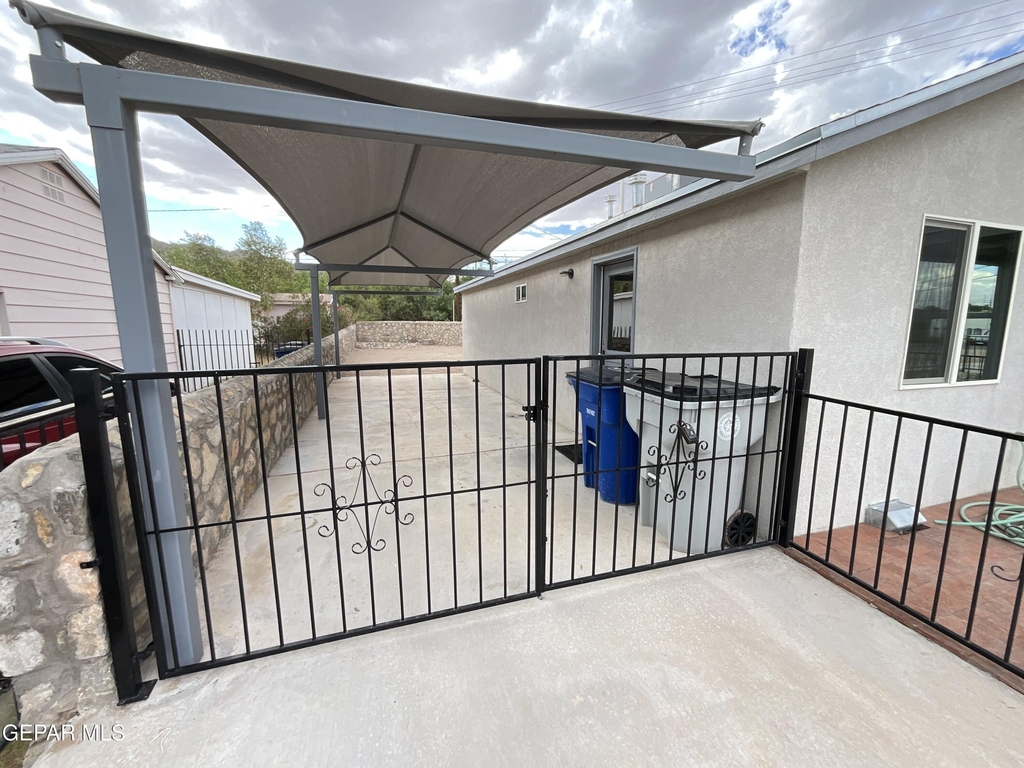 2133 Happer Street - Photo 1