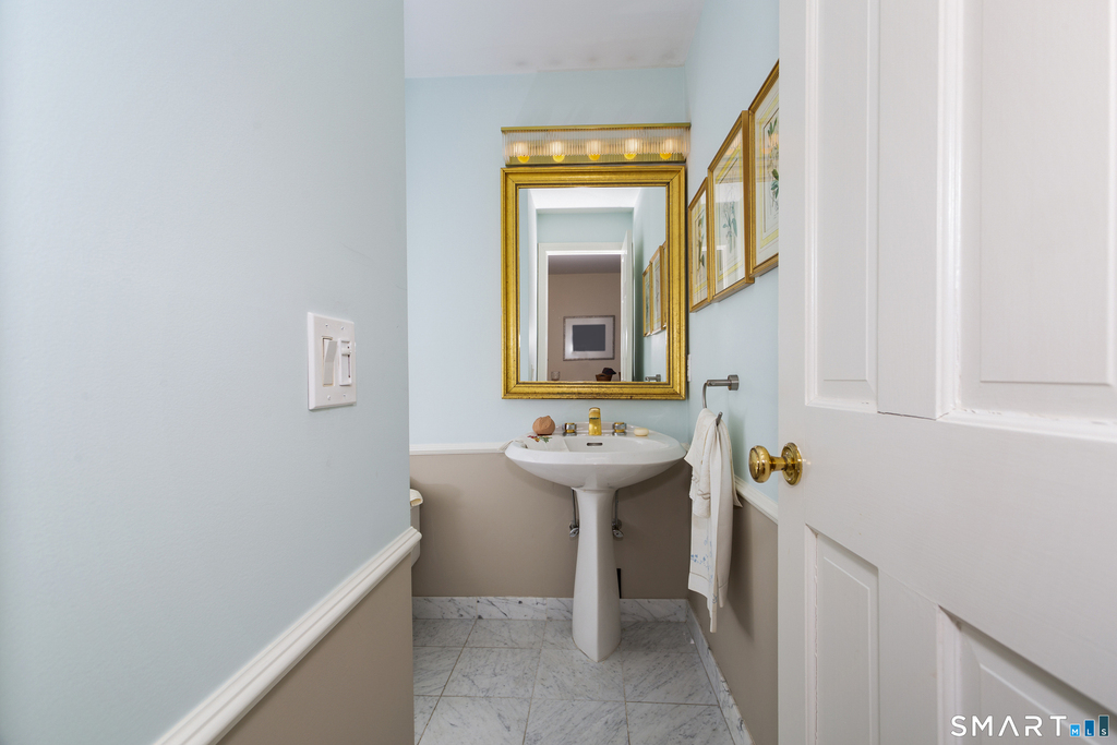 15 Lafayette Court - Photo 7