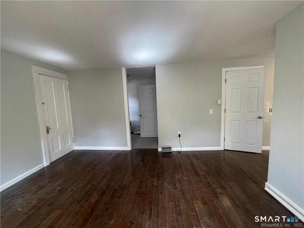 155 Riverside Drive - Photo 5