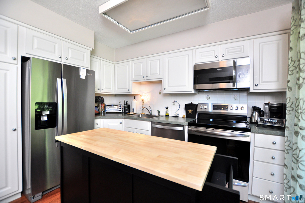 16 Applewood Lane - Photo 14