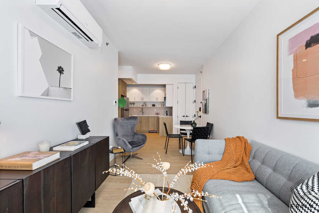 333 Linden Blvd - Photo 1