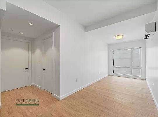 333 Linden Blvd - Photo 2