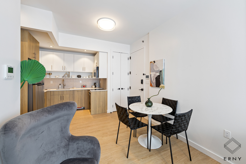 333 Linden Blvd - Photo 7