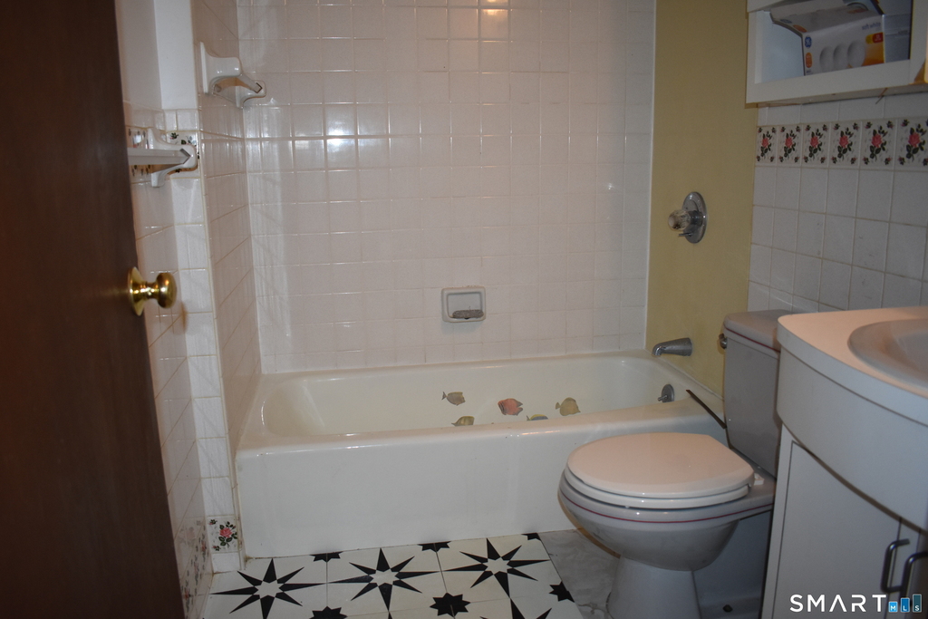 1575 Boston Avenue - Photo 3