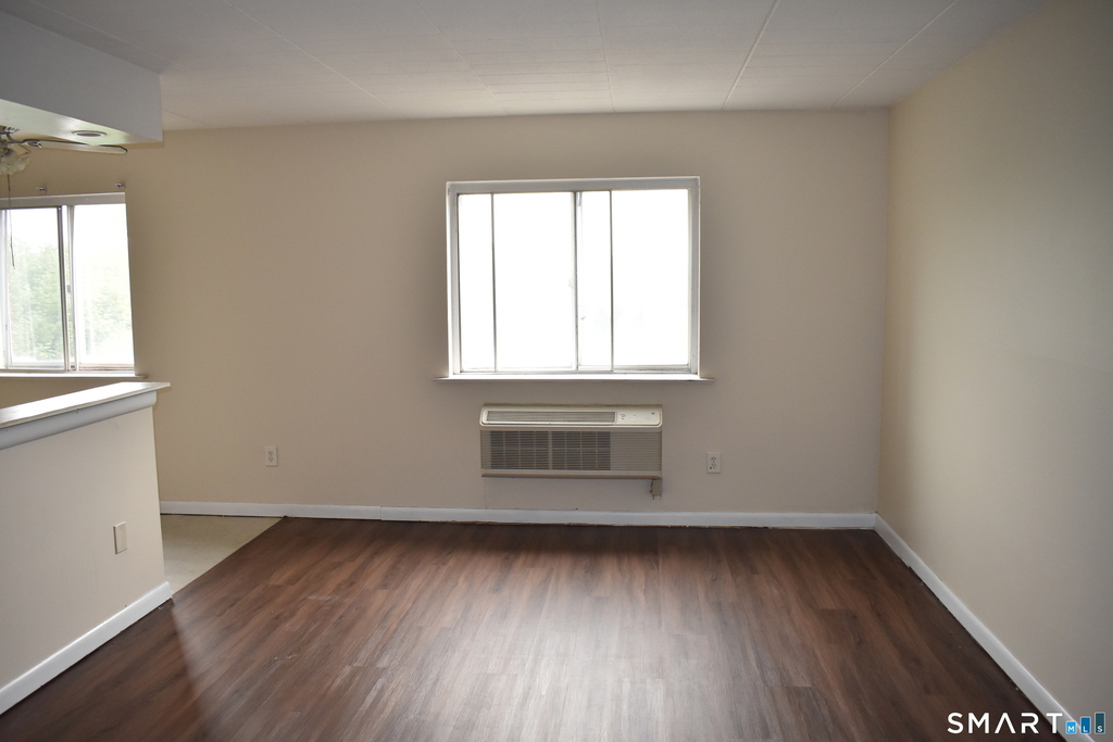 1575 Boston Avenue - Photo 1
