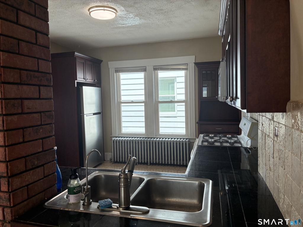 51 Nesbit Avenue - Photo 4