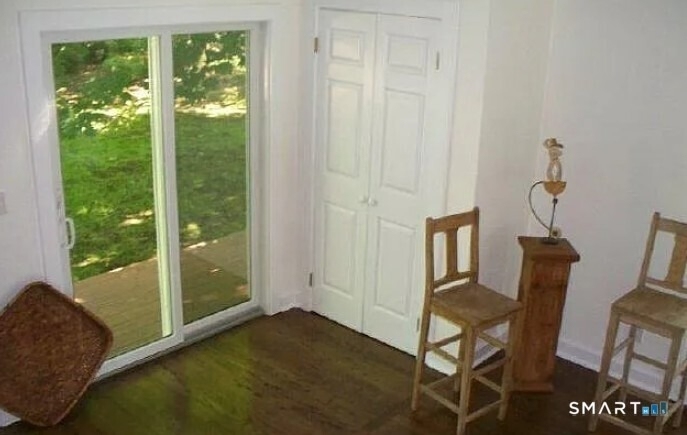 335 Greens Farms Road - Photo 5
