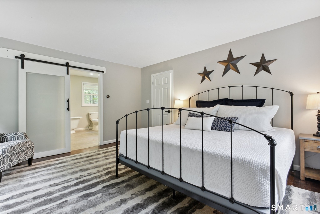 85 Michael Drive - Photo 18