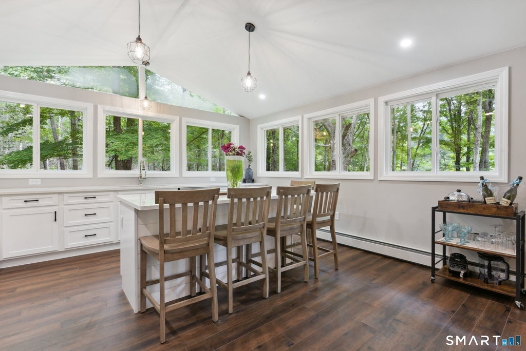 85 Michael Drive - Photo 9