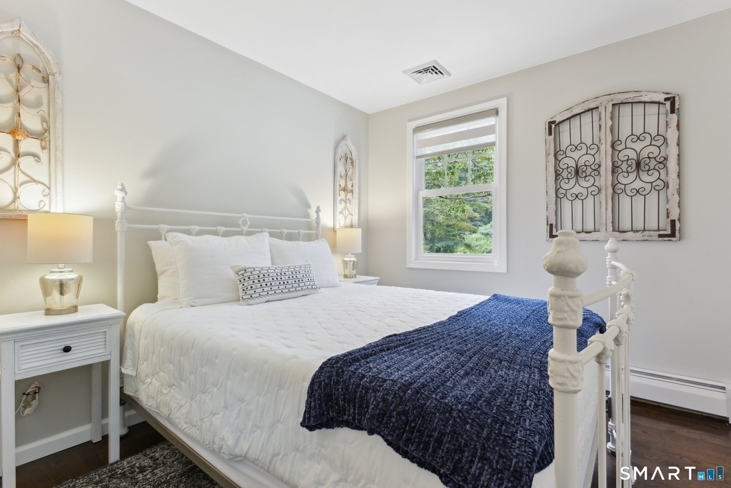 85 Michael Drive - Photo 14