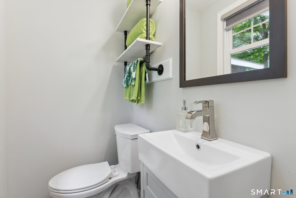 85 Michael Drive - Photo 13