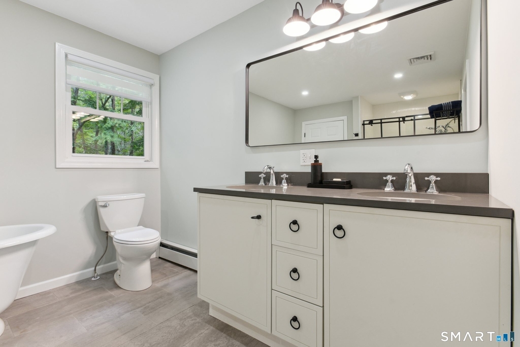 85 Michael Drive - Photo 20