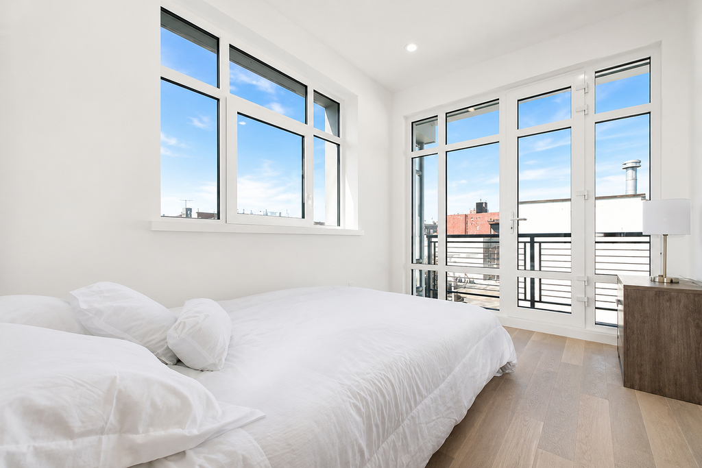 87 Rogers Avenue - Photo 7