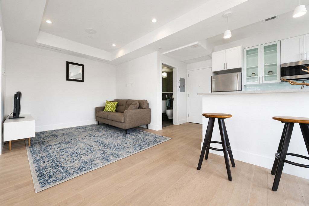 87 Rogers Avenue - Photo 4